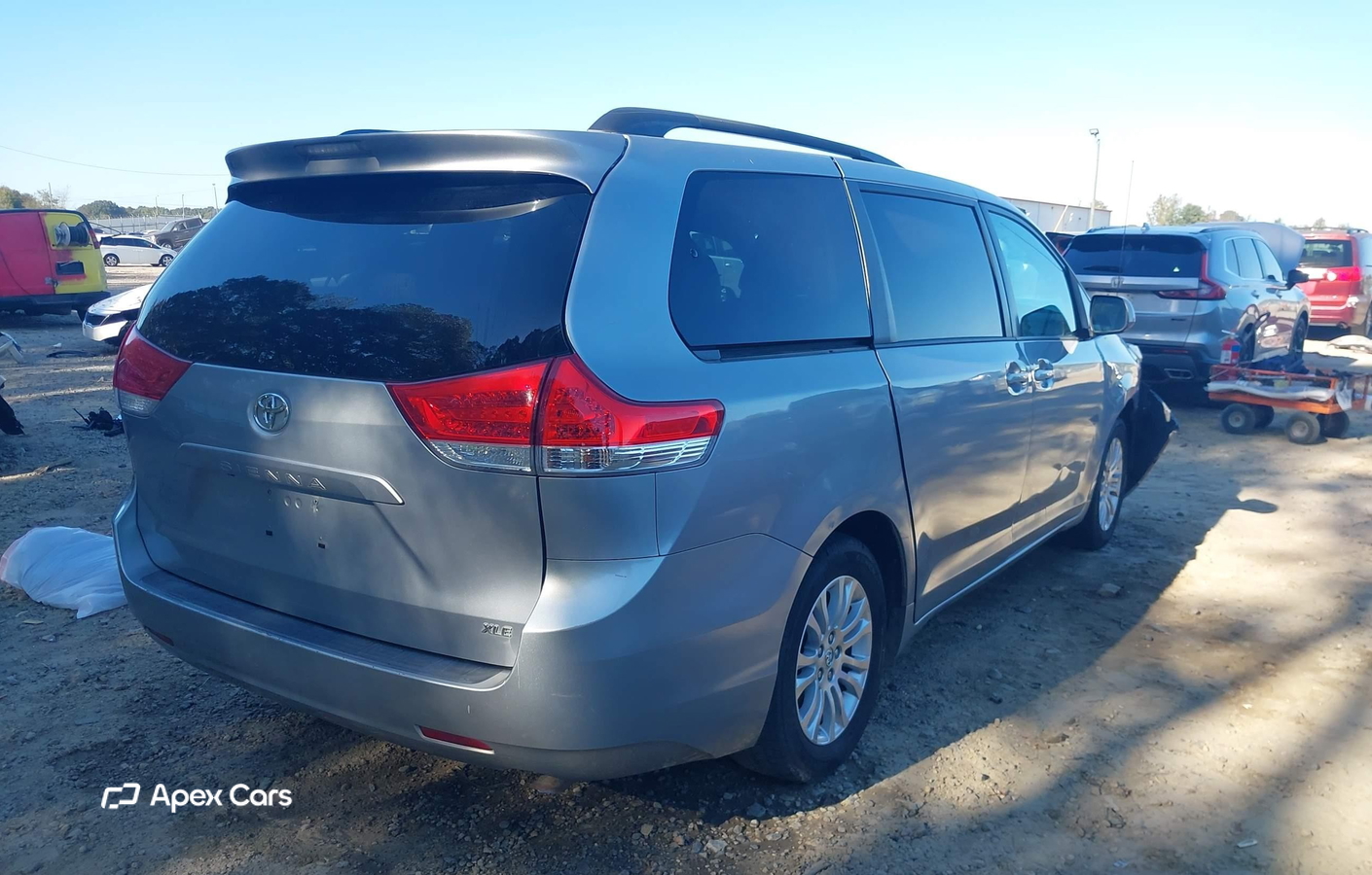 Toyota Sienna 2011
