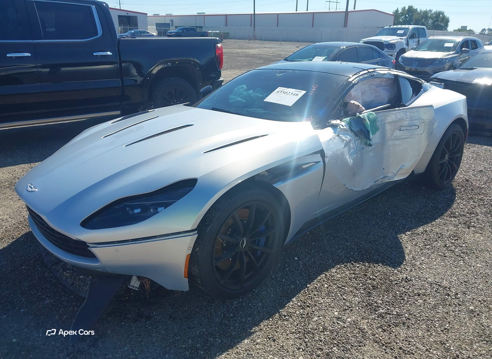 Aston Martin DB11 2019