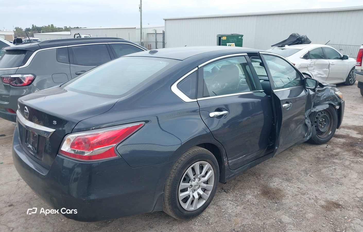 Nissan Altima 2015