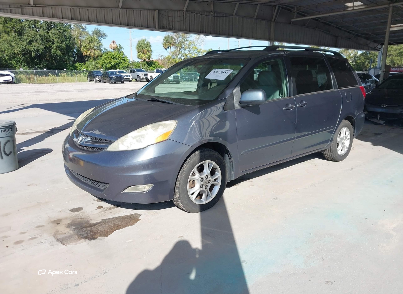 Toyota Sienna 2006