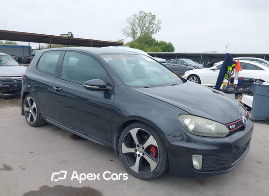 2010 Volkswagen GTI - Image 1 of 5