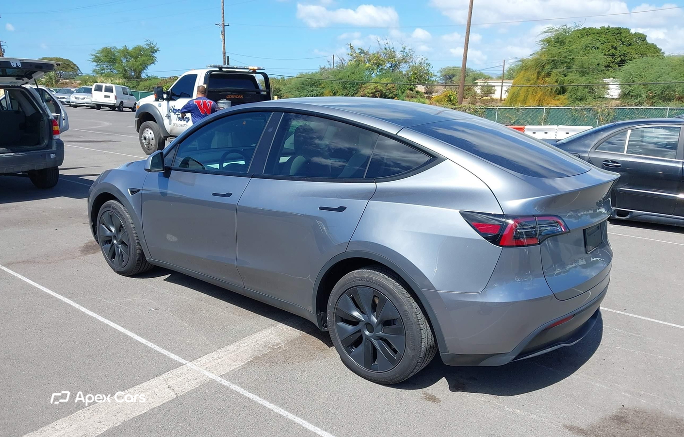 Tesla Model Y 2024