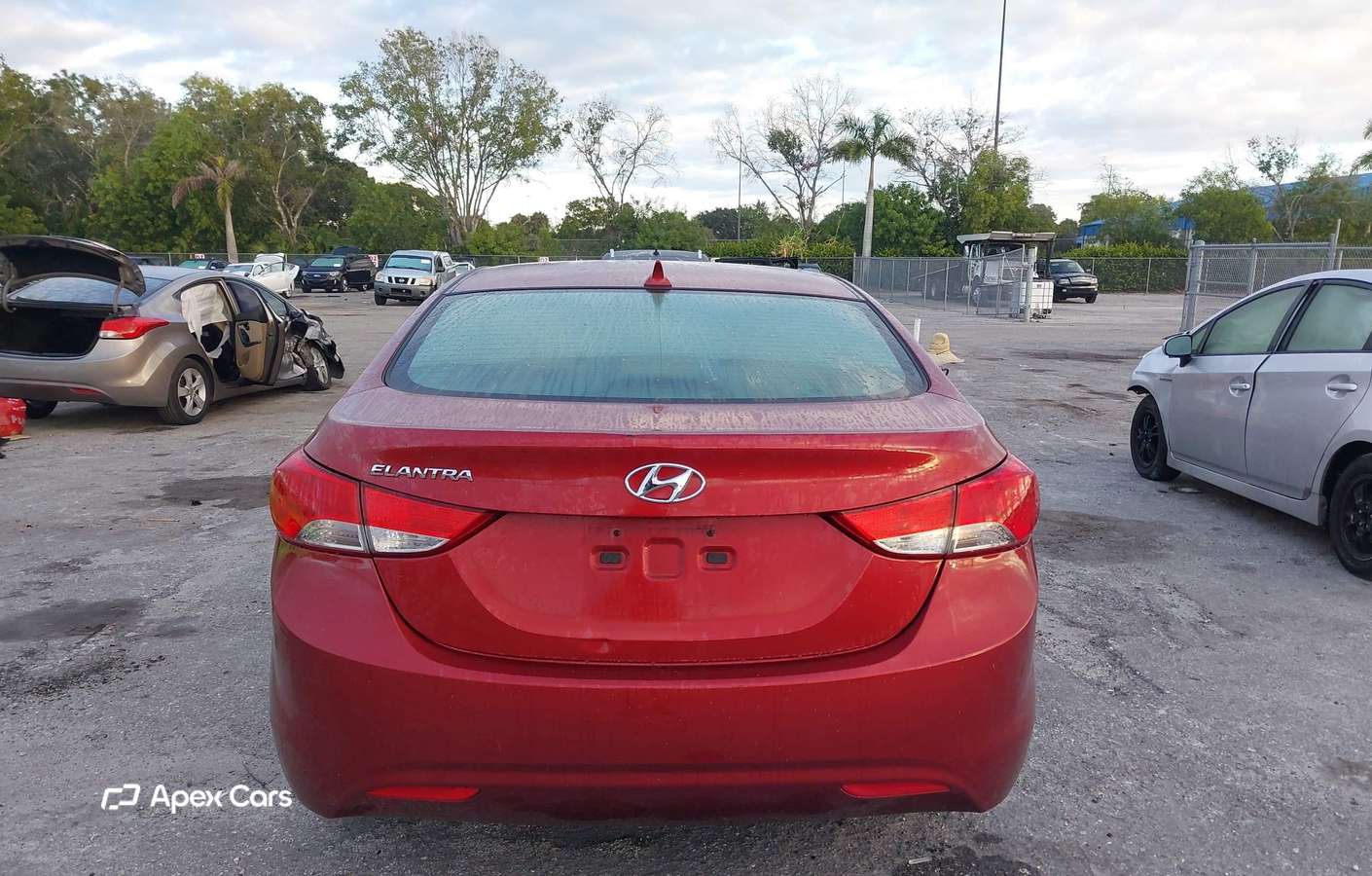 Hyundai Elantra 2013