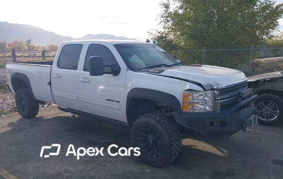 Chevrolet Silverado 2013 - Image 1 of 16