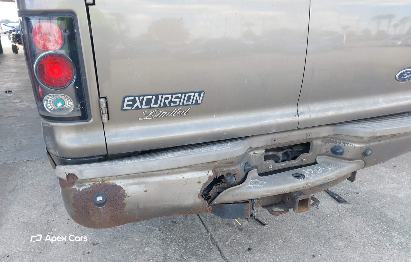Ford Excursion 2003