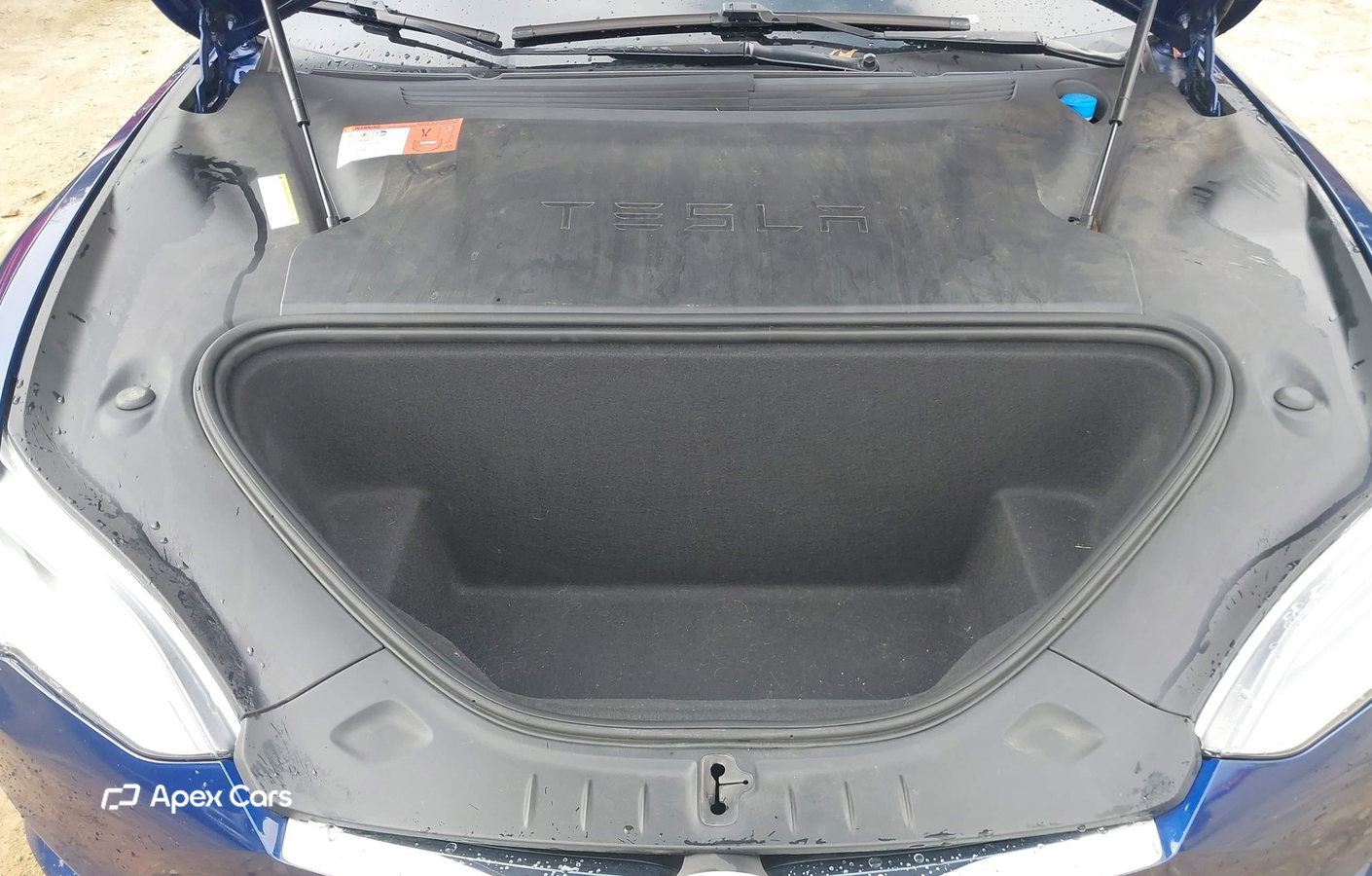 Tesla Model S 2016