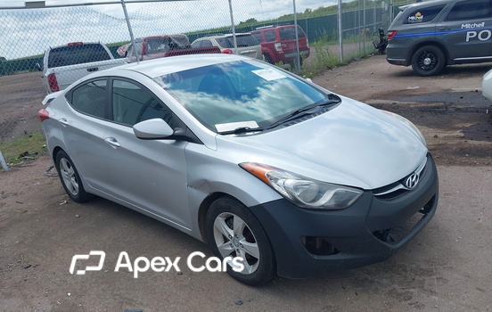 Hyundai Elantra 2012 - Image 1 of 10