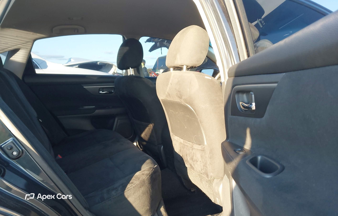 Nissan Altima 2015