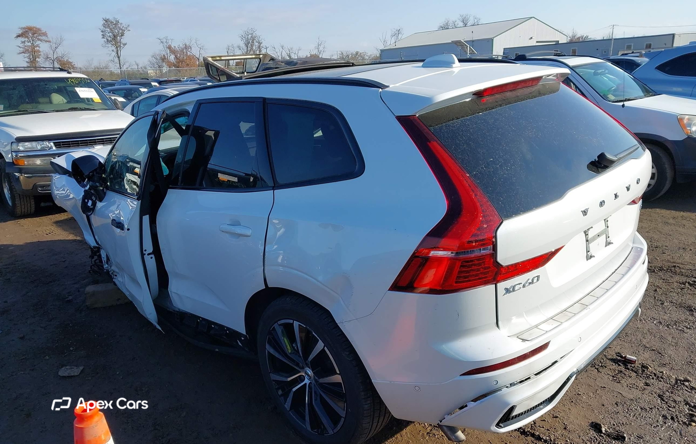 Volvo XC60 2025
