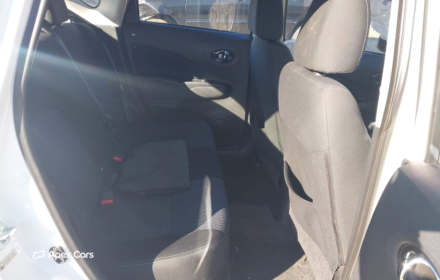 Nissan Versa 2015