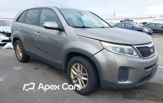 Kia Sorento 2015 - Image 1 of 16