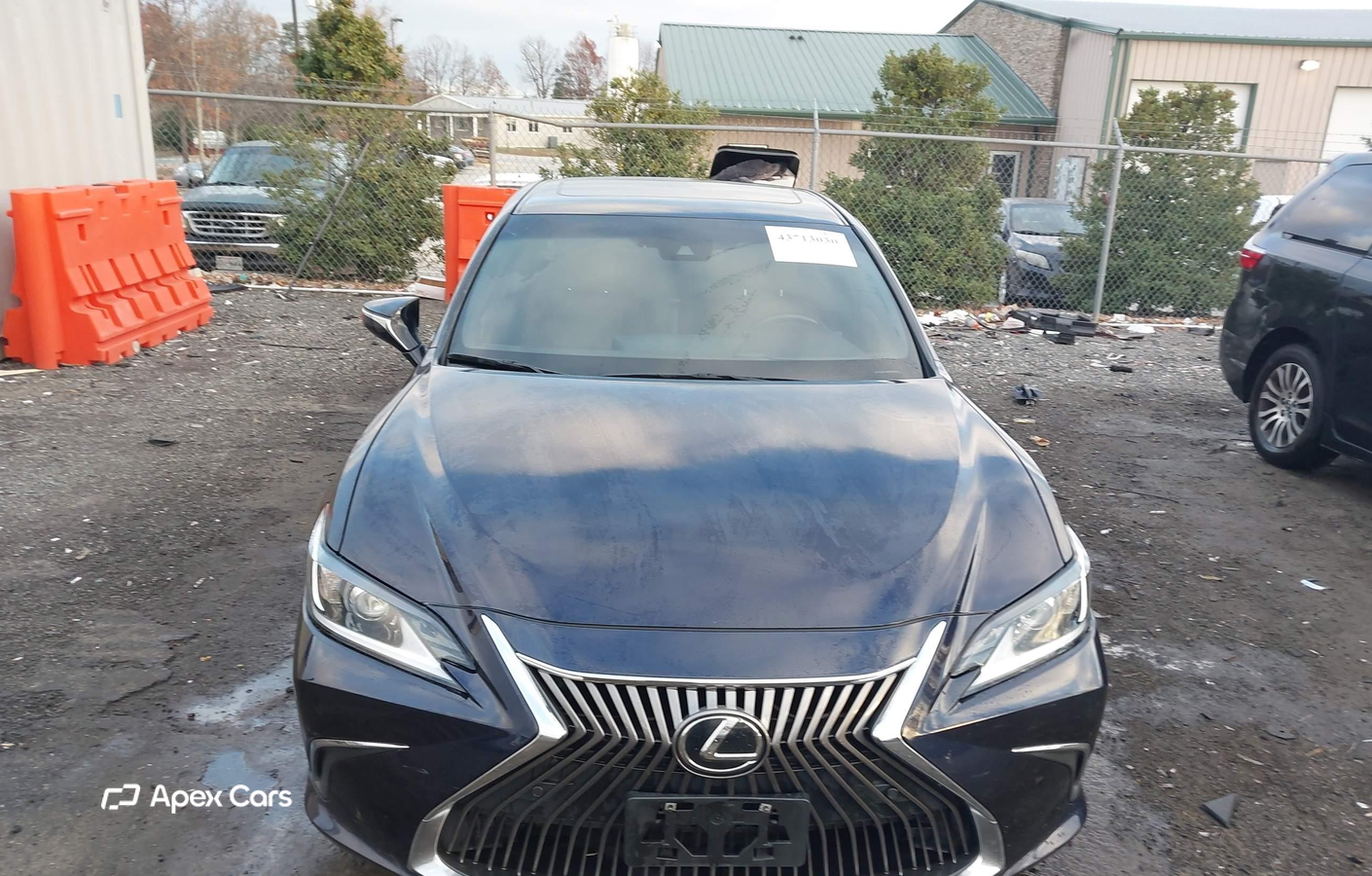 Lexus ES 2020