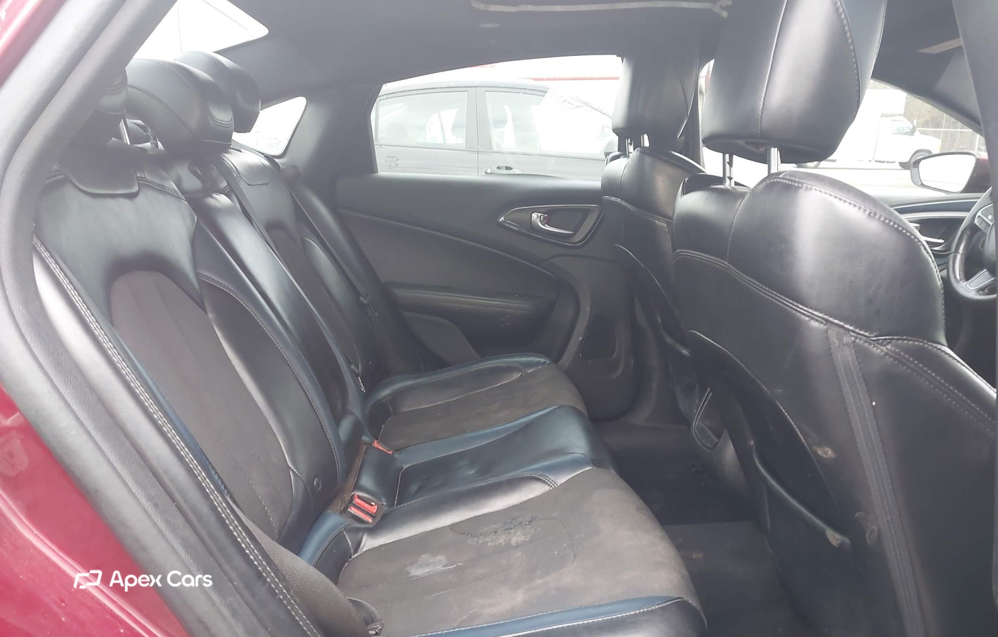 Chrysler 200 2015