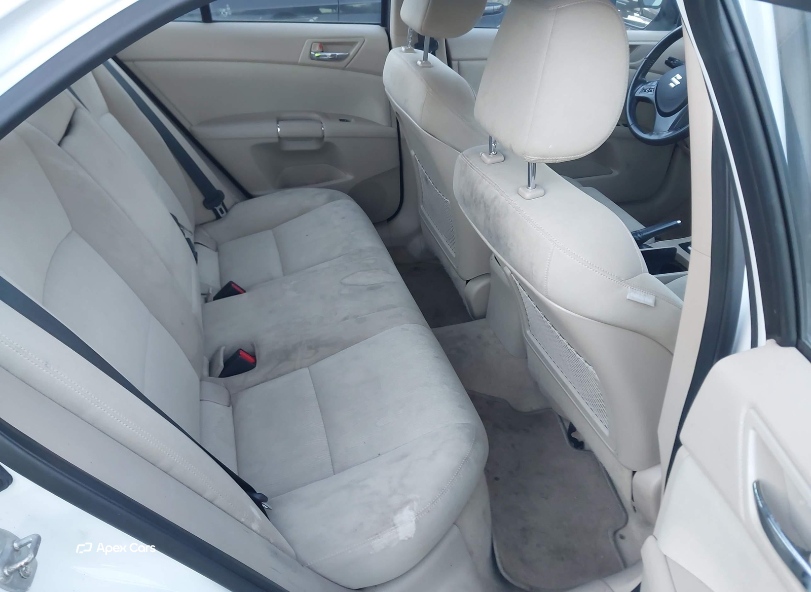 Suzuki Kizashi 2012