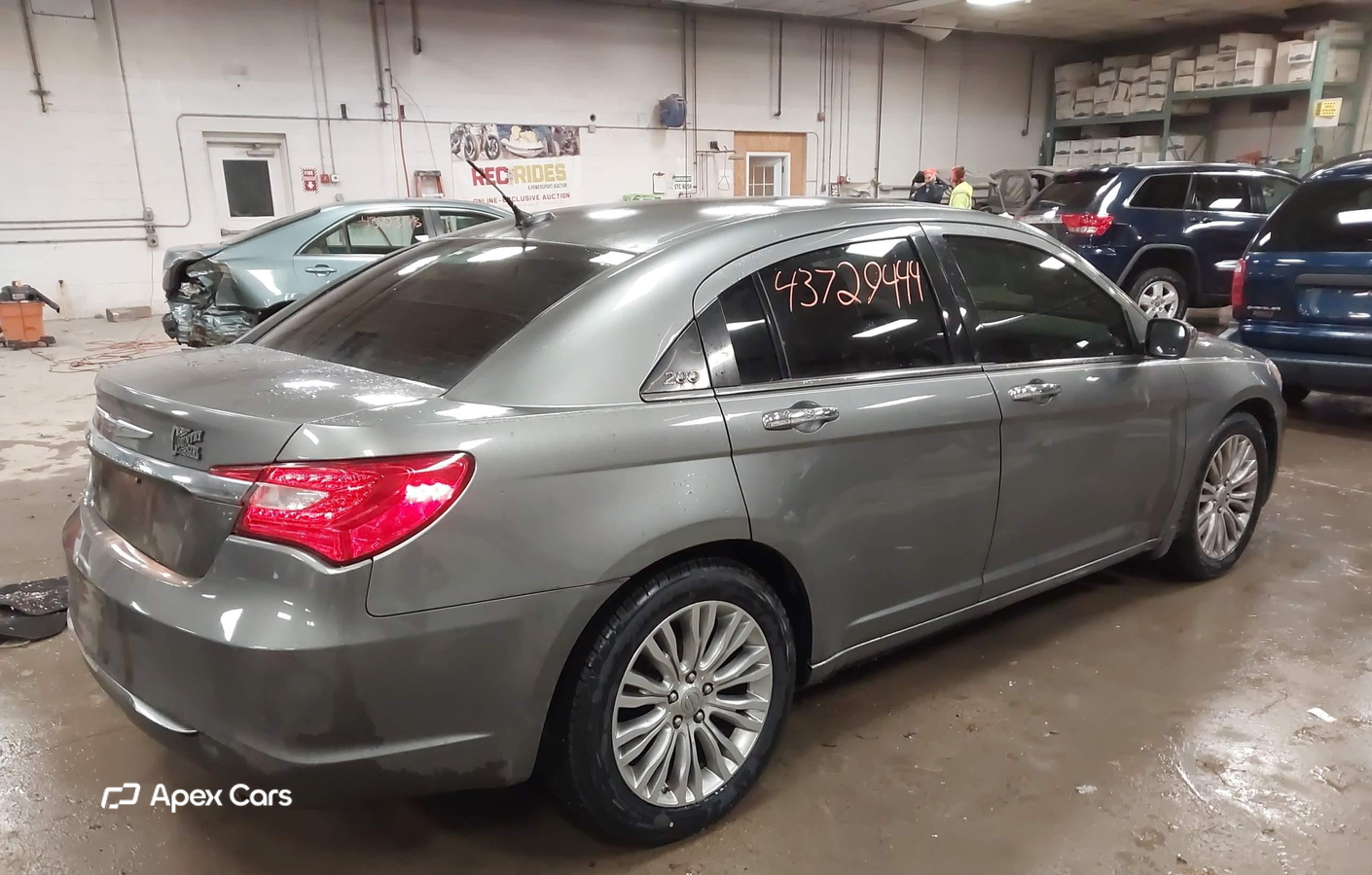 Chrysler 200 2013