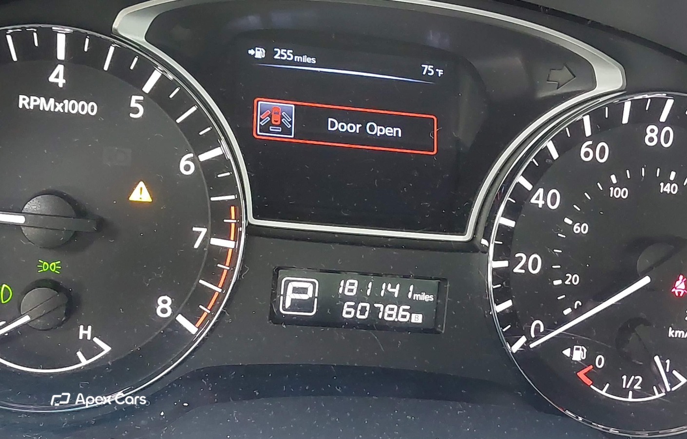 Nissan Pathfinder 2013