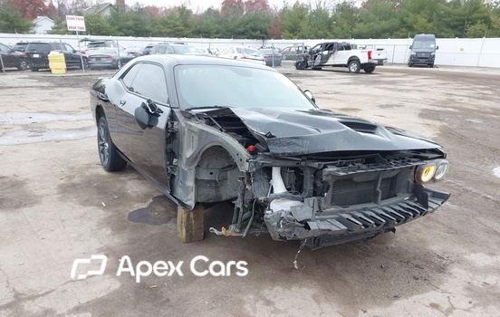 Dodge Challenger 2021 - Image 1 of 17