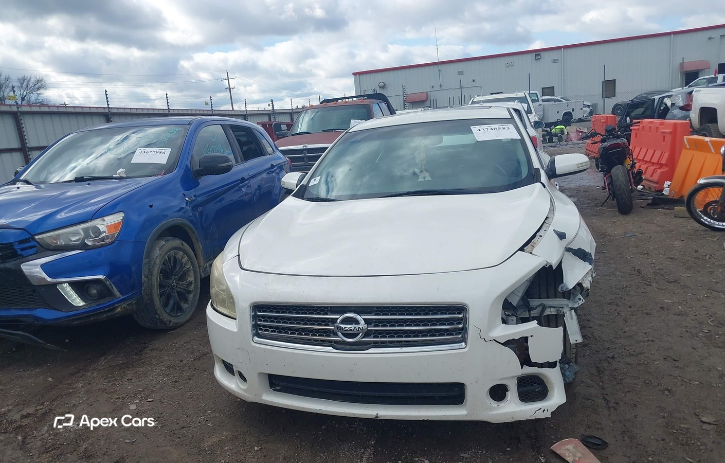 Nissan Maxima 2011