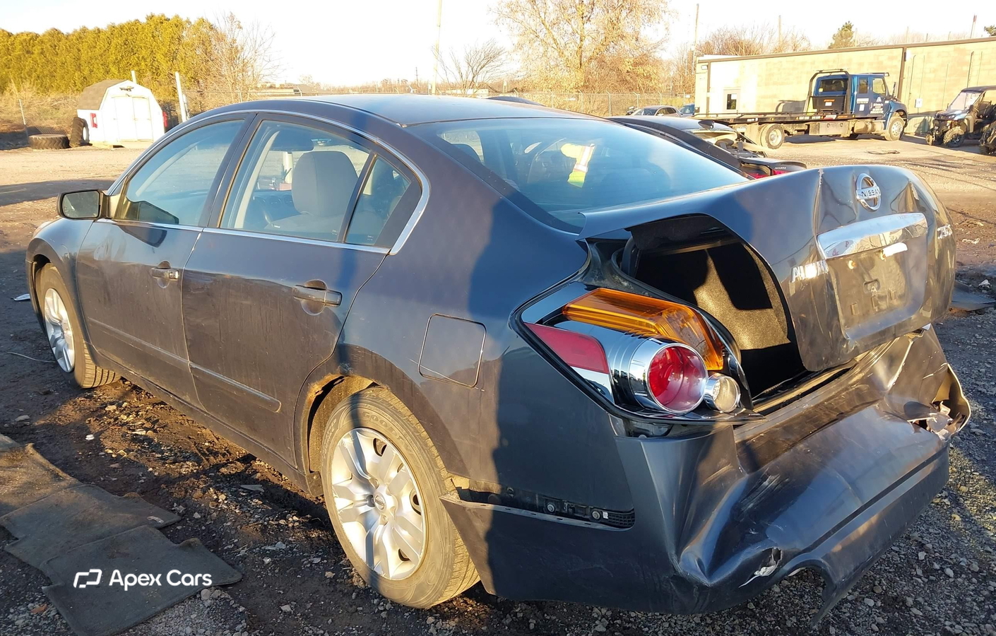 Nissan Altima 2012