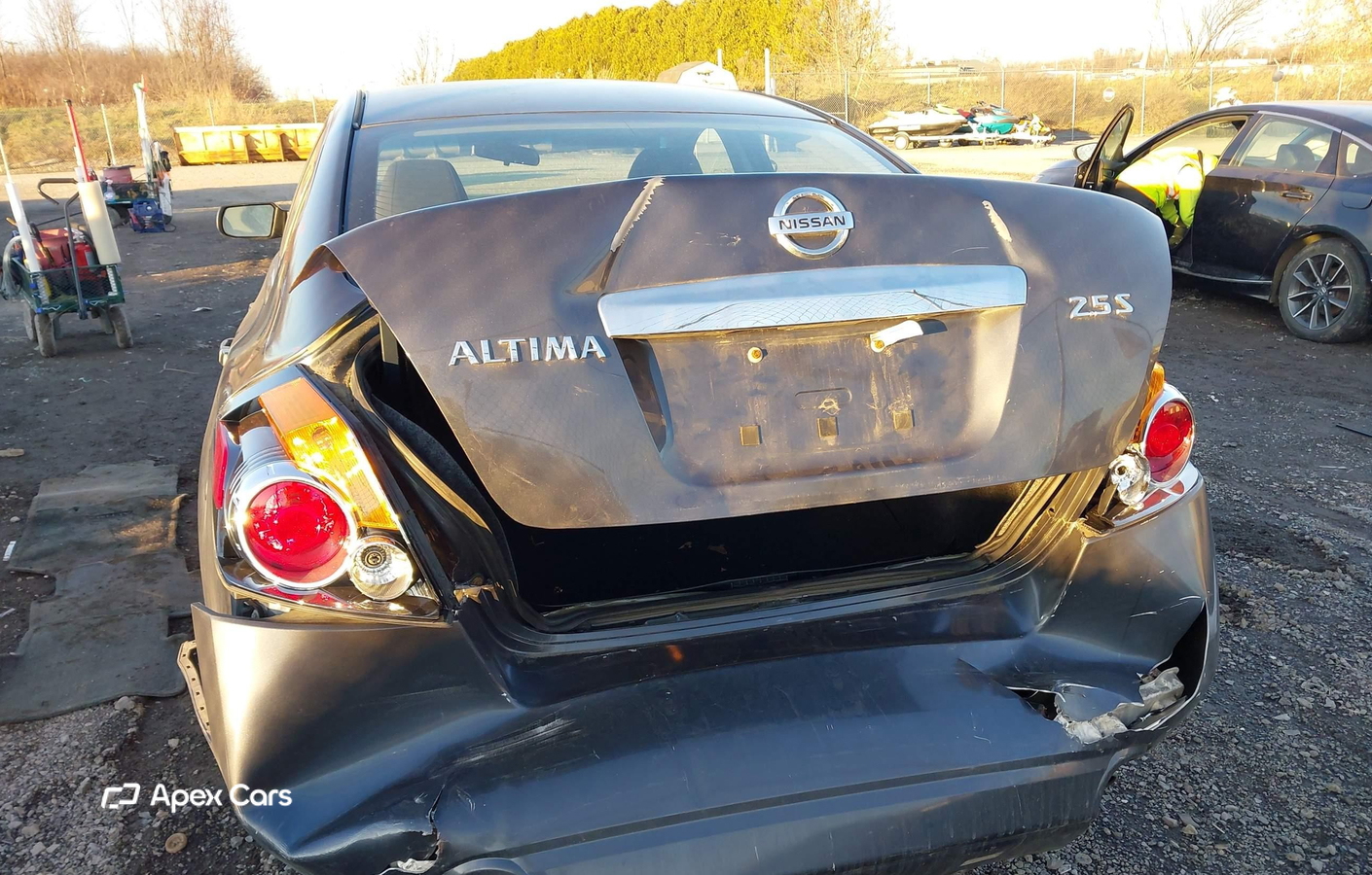 Nissan Altima 2012