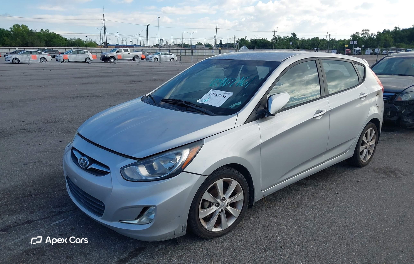 Hyundai Accent 2012