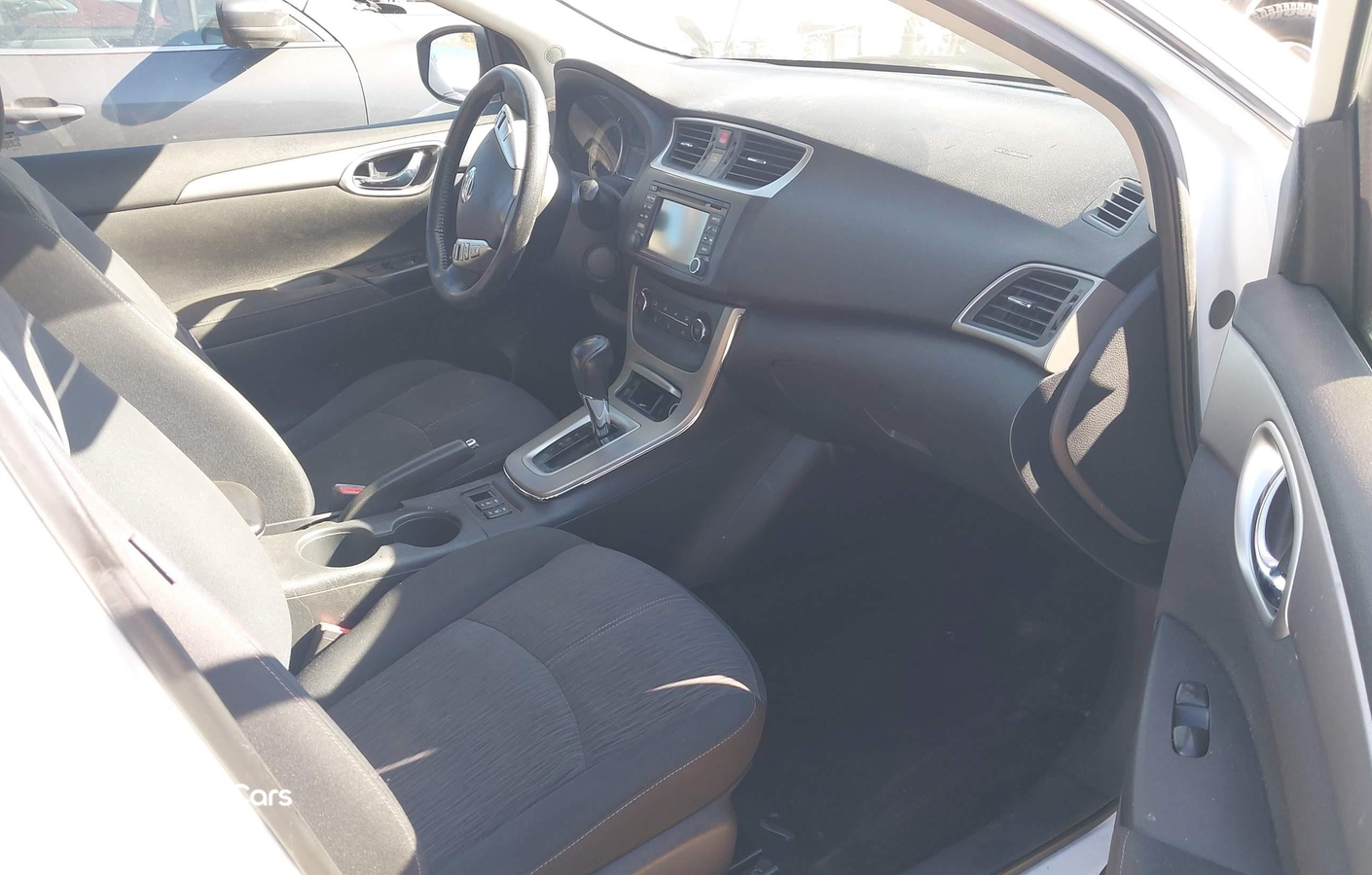 Nissan Sentra 2015
