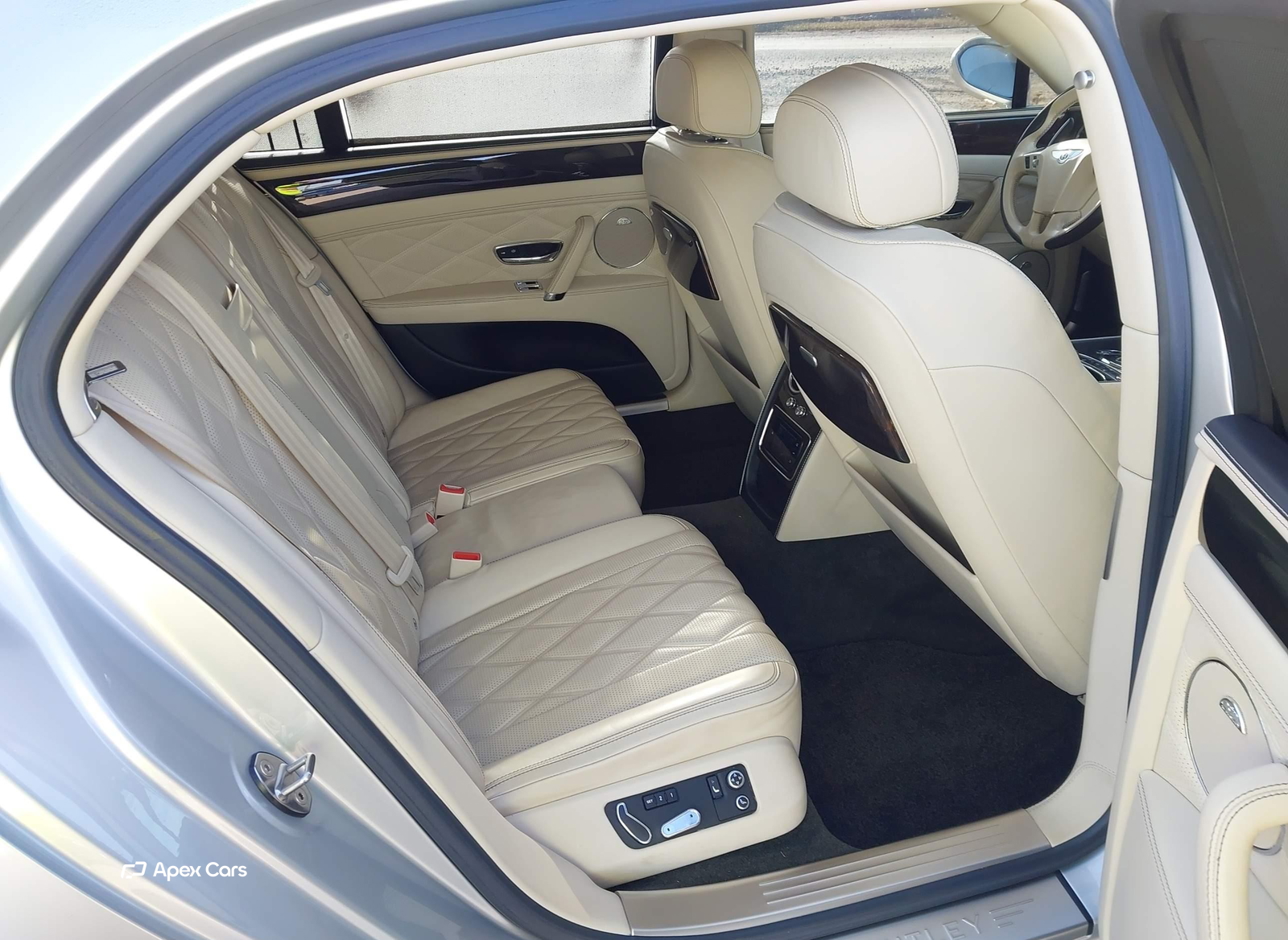 Bentley Flying Spur 2016