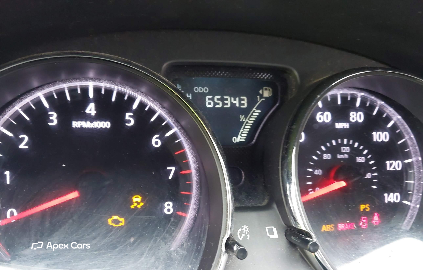 Nissan Versa 2016