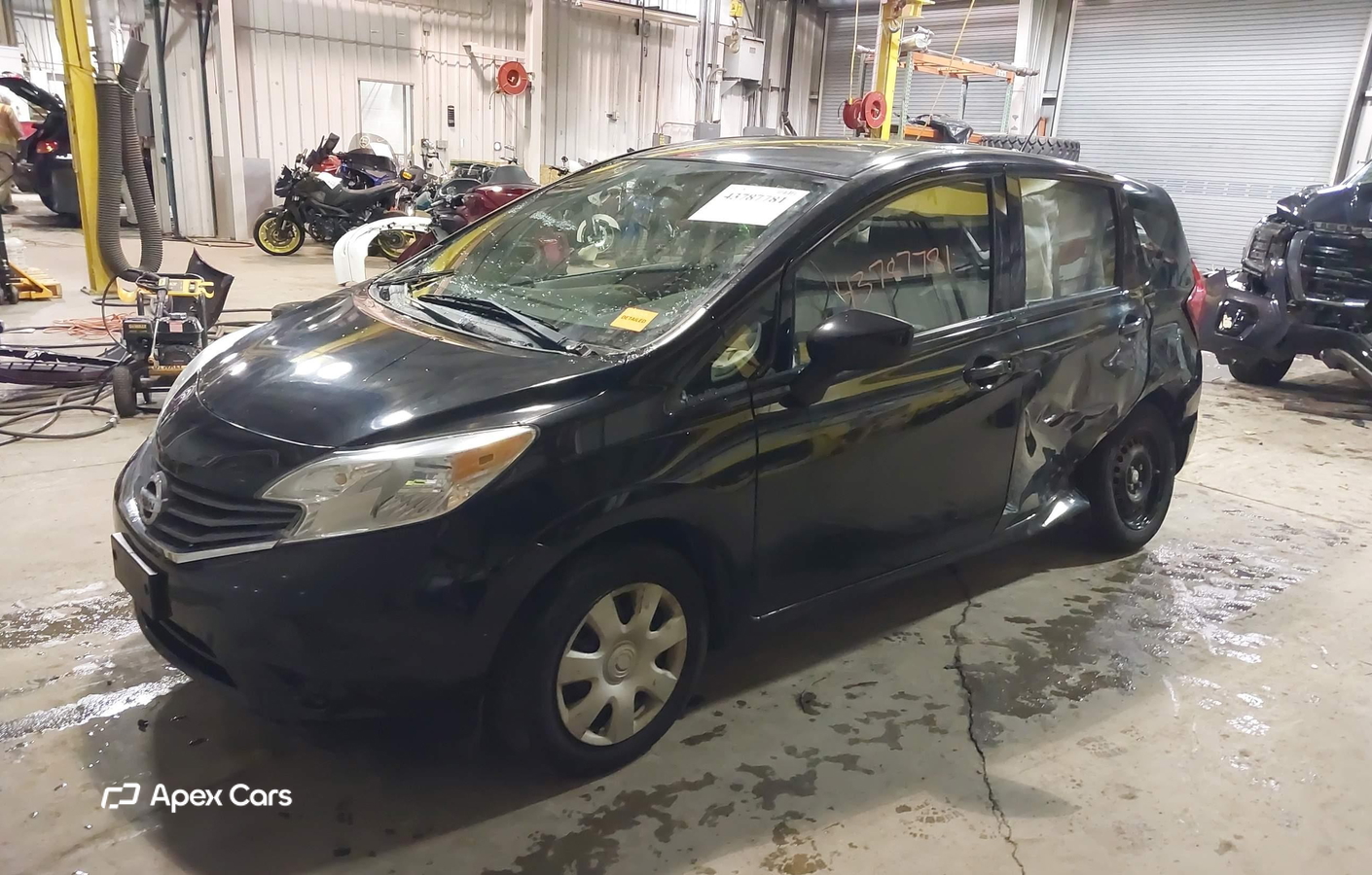 Nissan Versa 2016