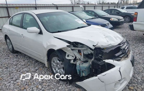 Nissan Altima 2010 - Image 1 of 16