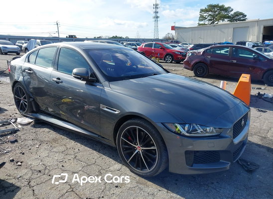 2018 Jaguar XE - Image 1 of 5