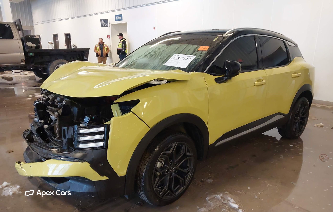 Nissan Kicks 2025