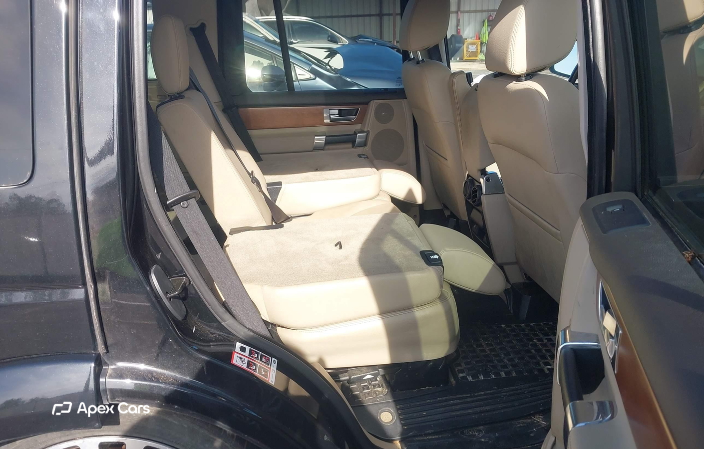 Land Rover LR4 2016