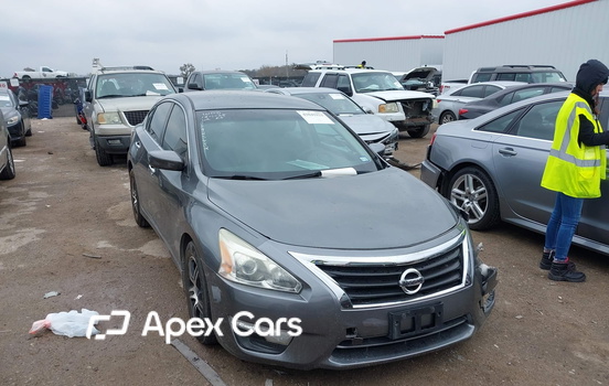 Nissan Altima 2015 - Image 1 of 16