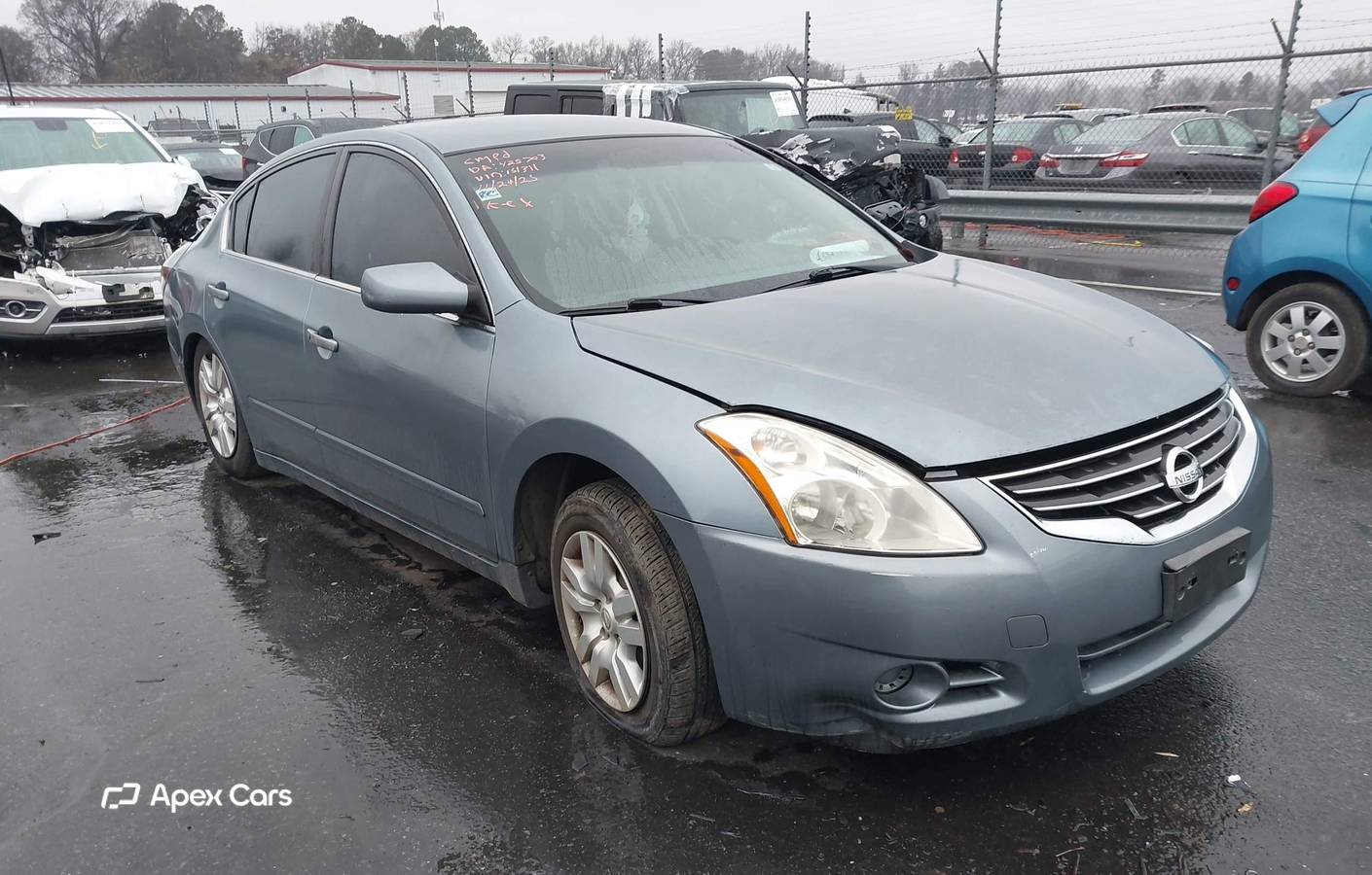 Nissan Altima 2011