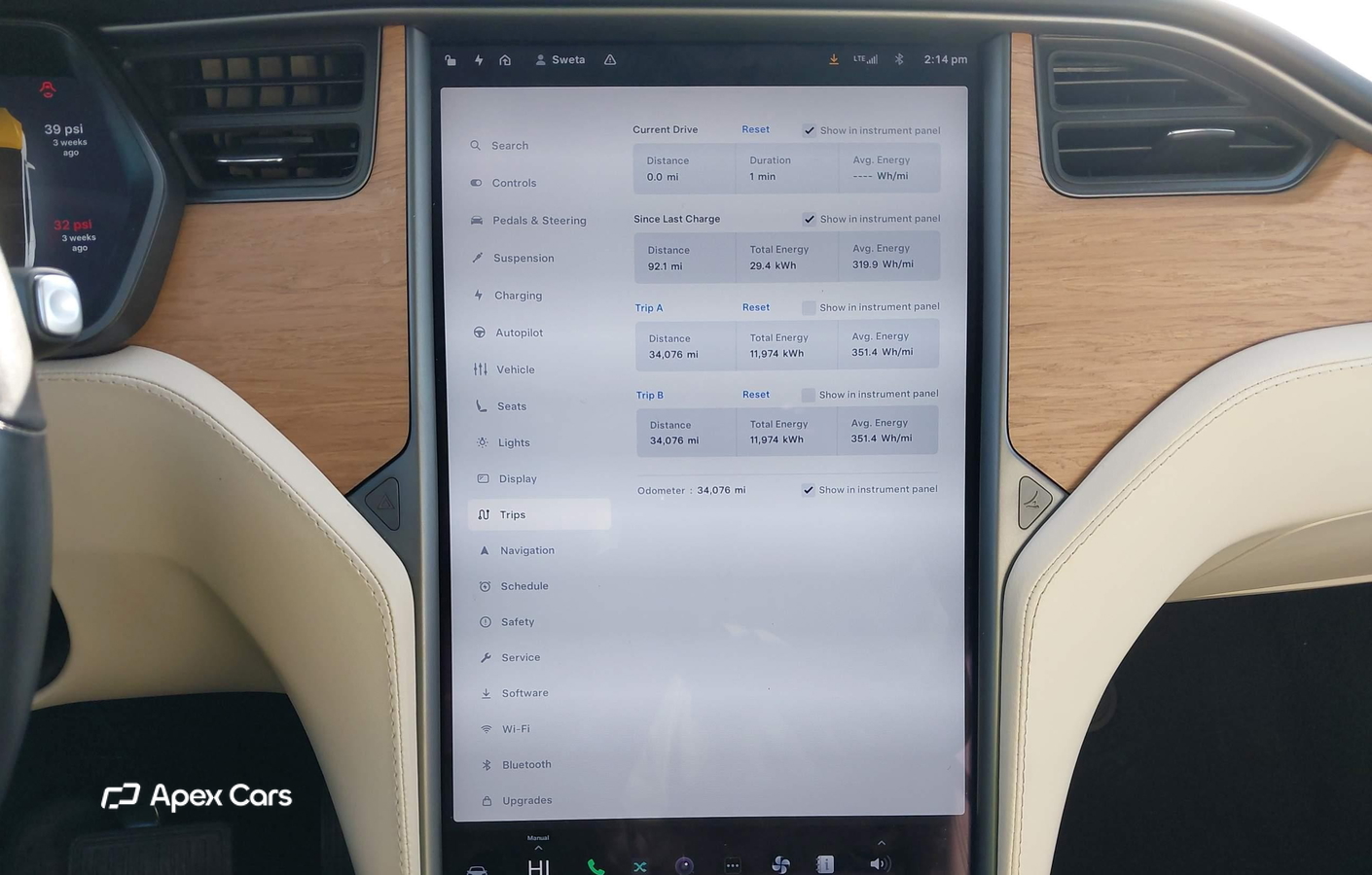 Tesla Model X 2021