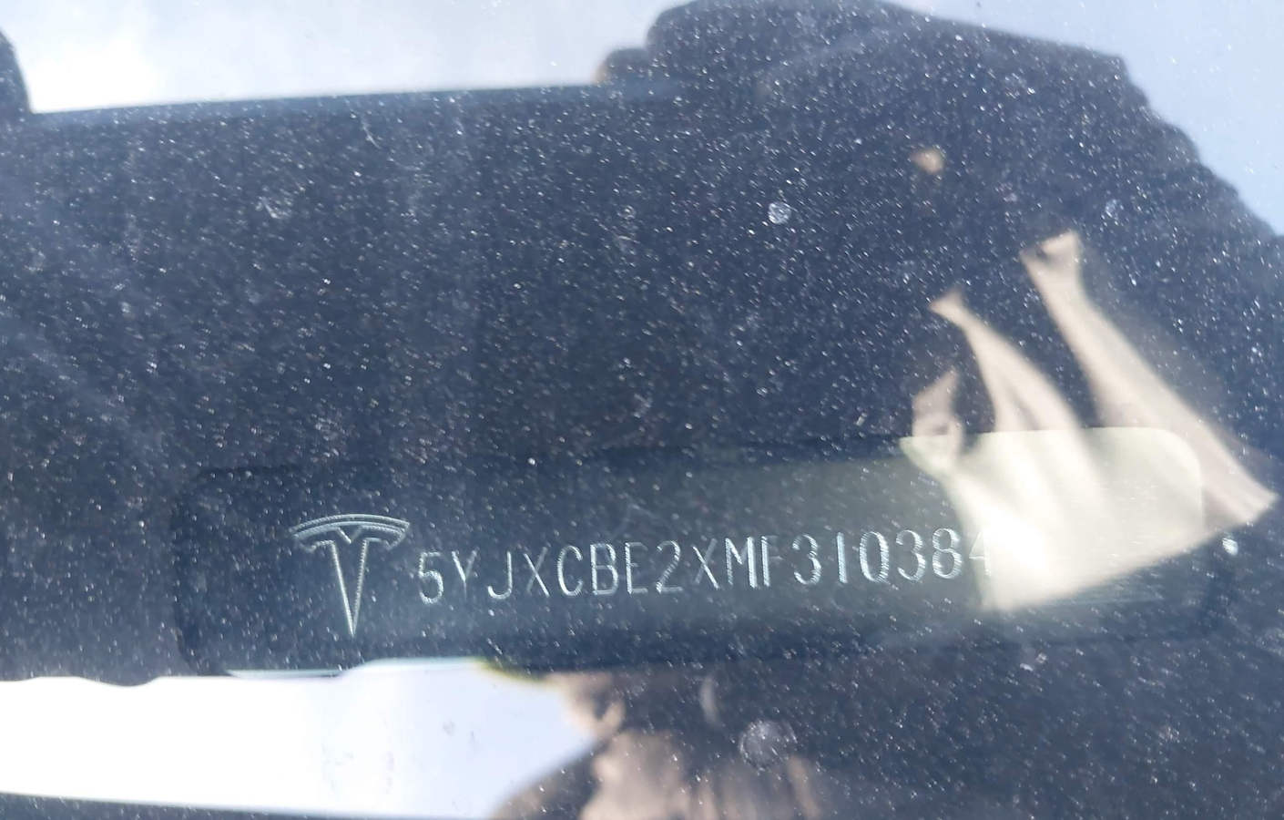 Tesla Model X 2021