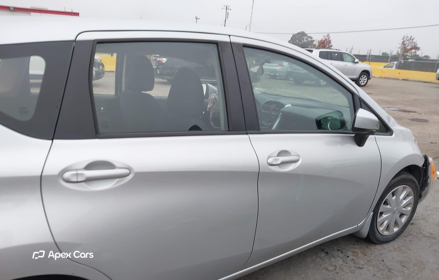 Nissan Versa 2016