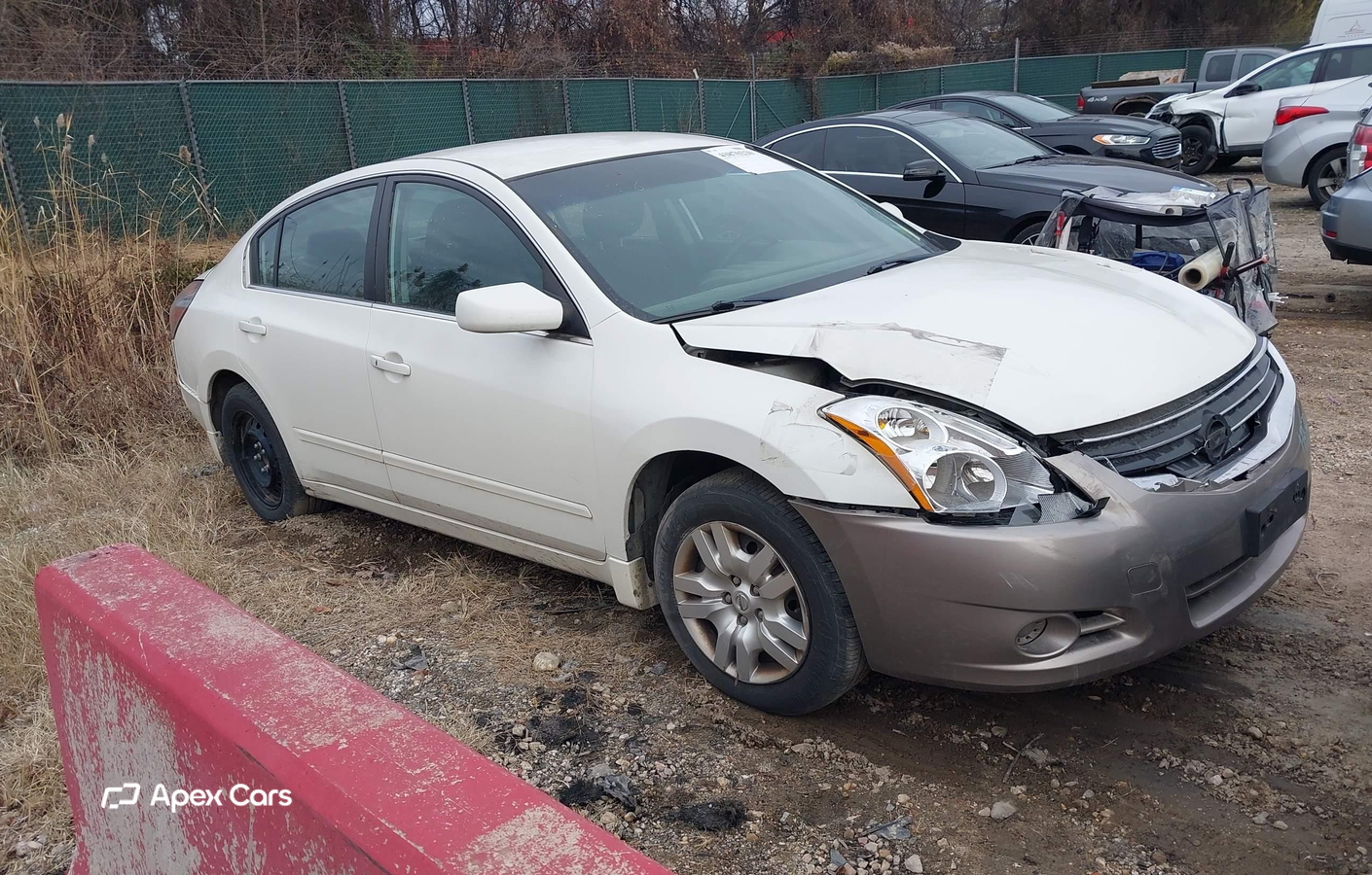 Nissan Altima 2012