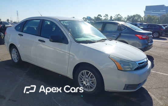 Ford Focus 2010 - Image 1 of 16