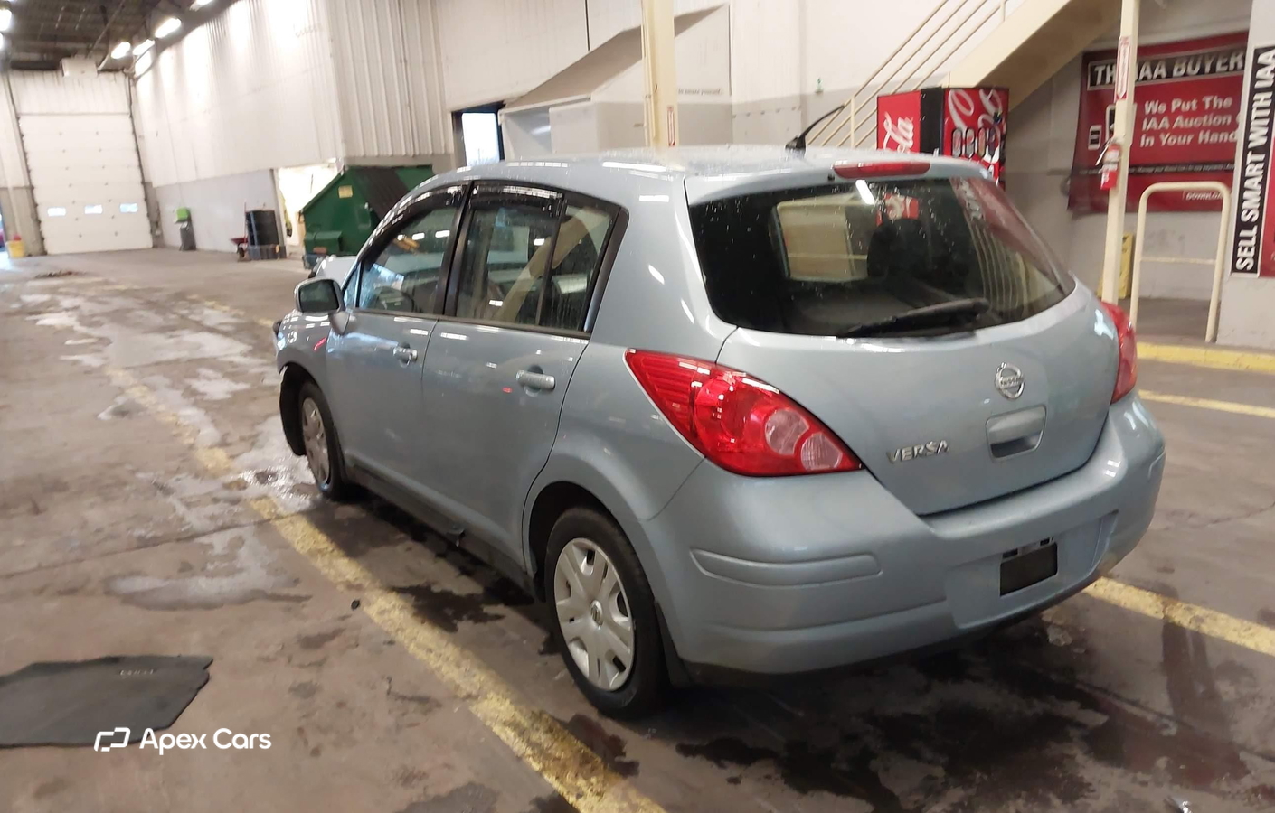 Nissan Versa 2011