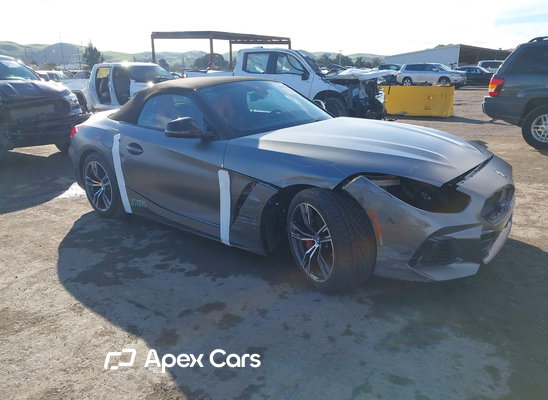 2022 BMW Z4 - Image 1 of 5