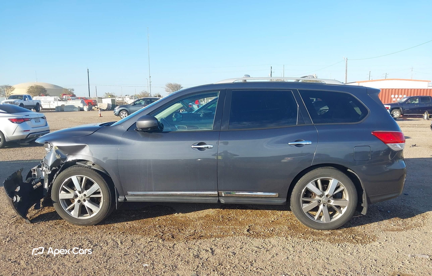 Nissan Pathfinder 2014