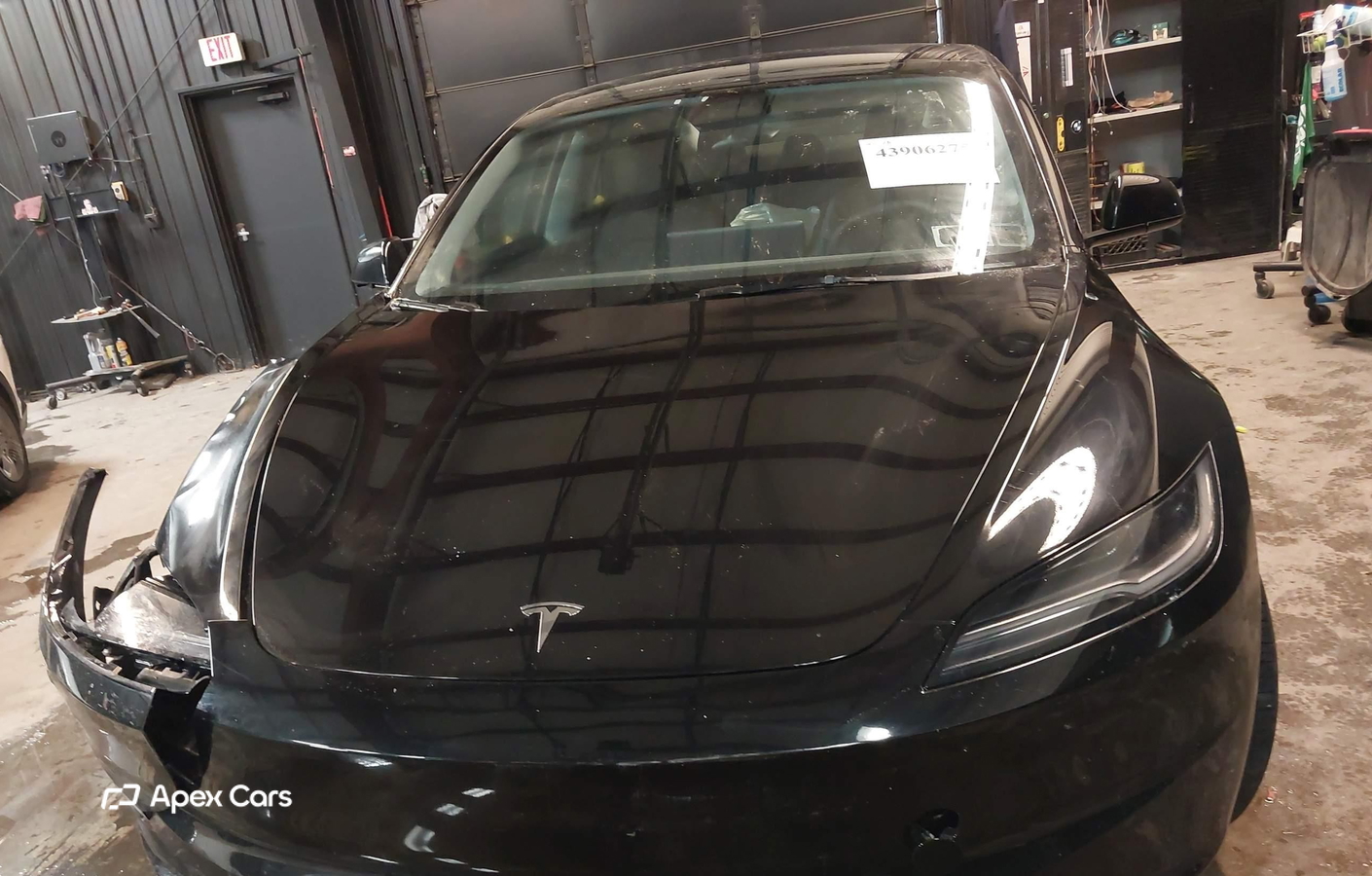 Tesla Model 3 2025