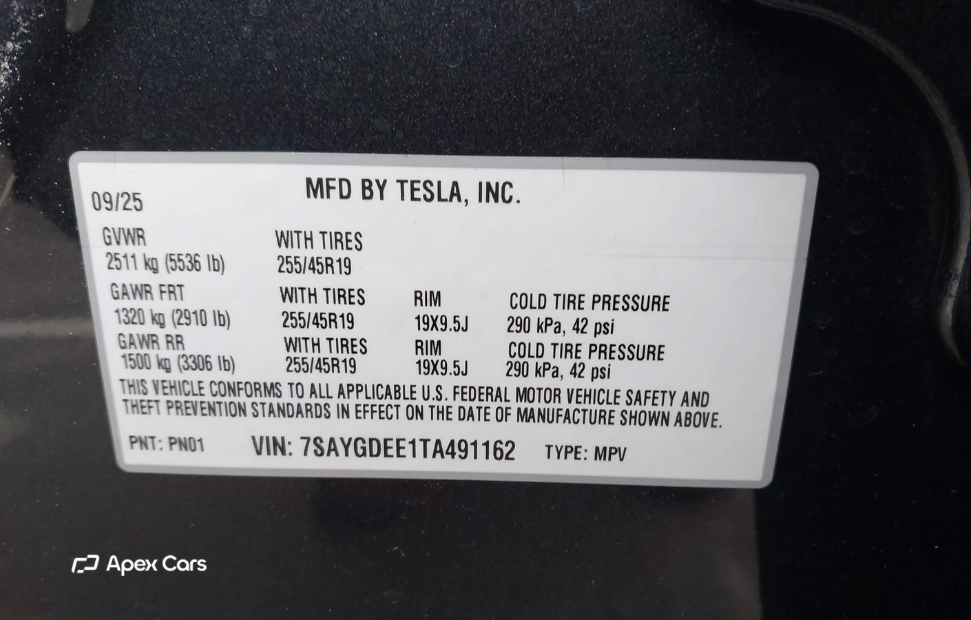Tesla Model Y 2026