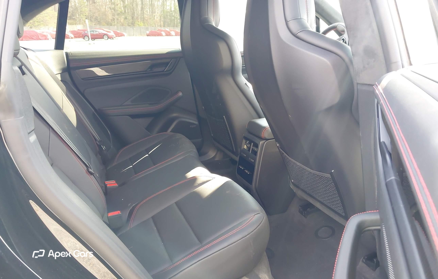 Porsche Macan 2025
