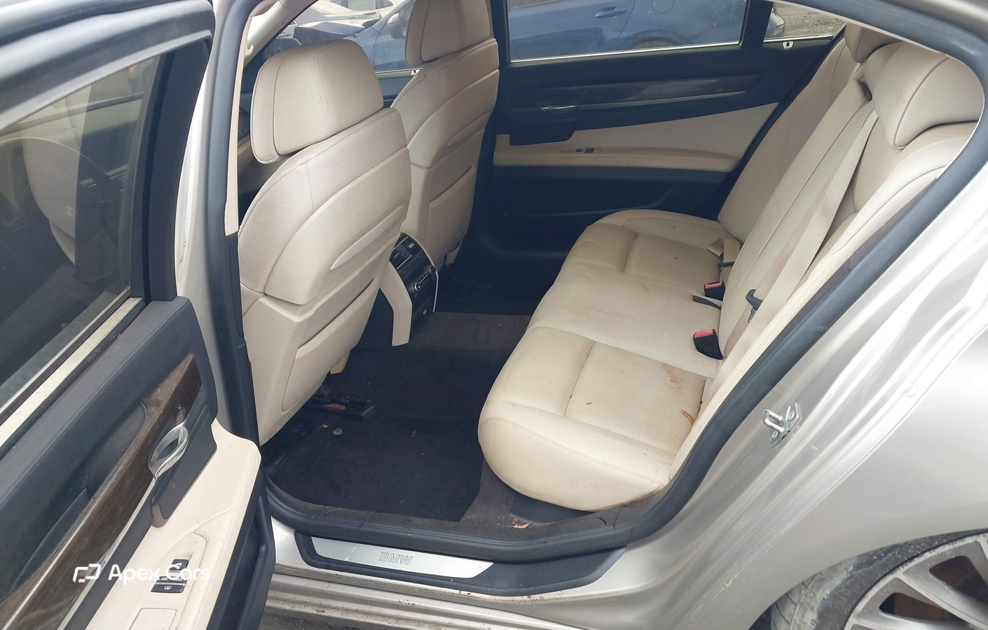 BMW Series 7 2011