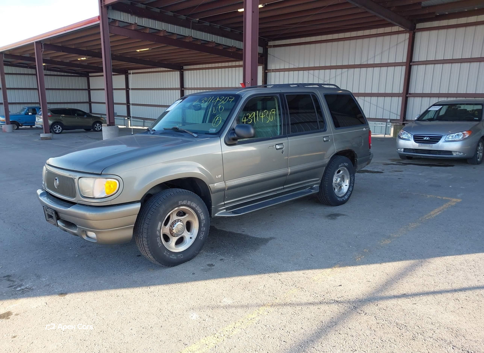 Mercury Mountaineer 2000