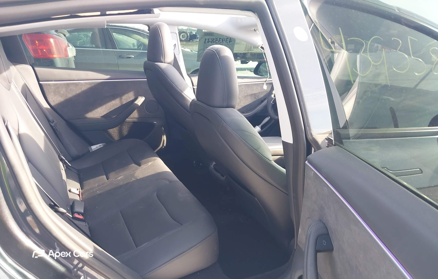 Tesla Model 3 2024