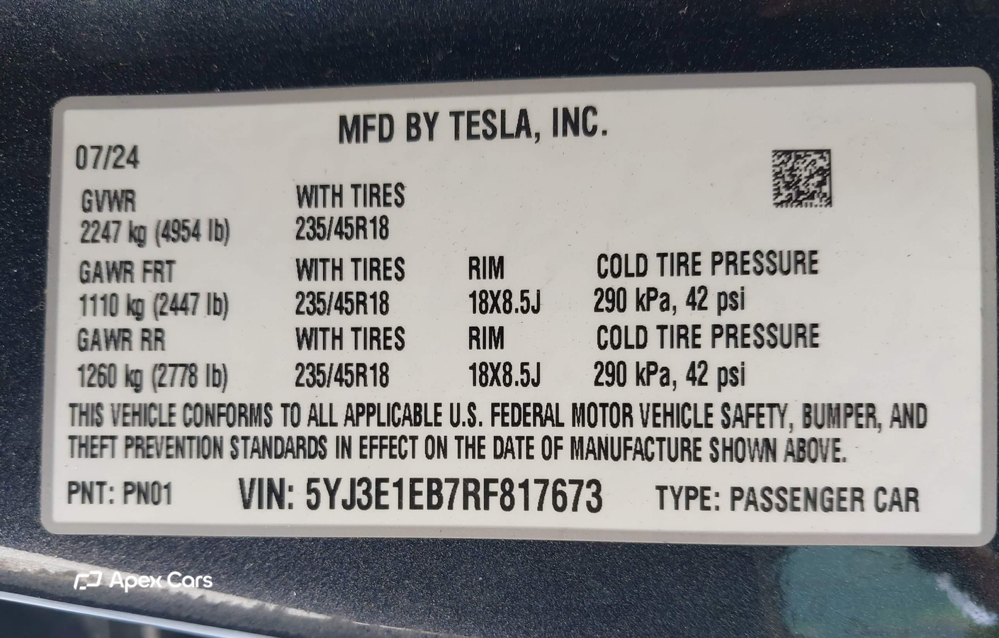 Tesla Model 3 2024